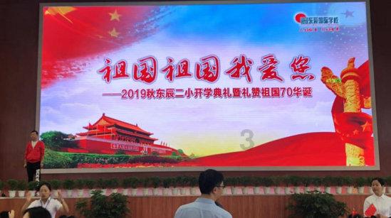 复杂的感情，一个比皇帝大十几岁的奶妈，用一招就让皇帝离不开她